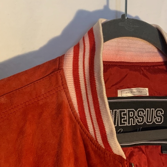 Versace Versus vintage red suede jacket - Picture 4 of 9